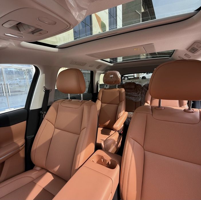 Транспортное обслуживание по городу. Leap C16