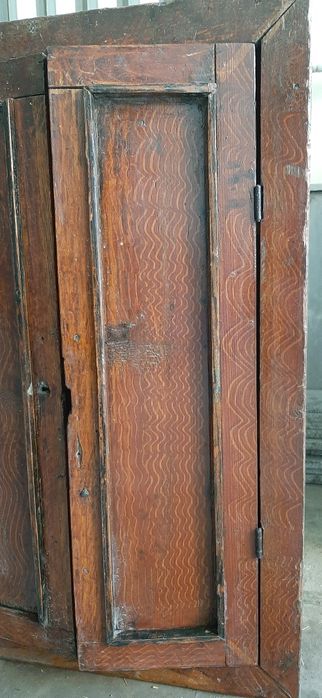 Продается     шкаф