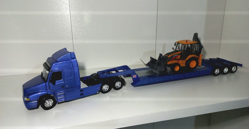 1:50 Motorart Volvo NH12 + Volvo BL71