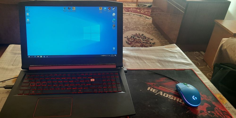 Игровой ноутбук Acer