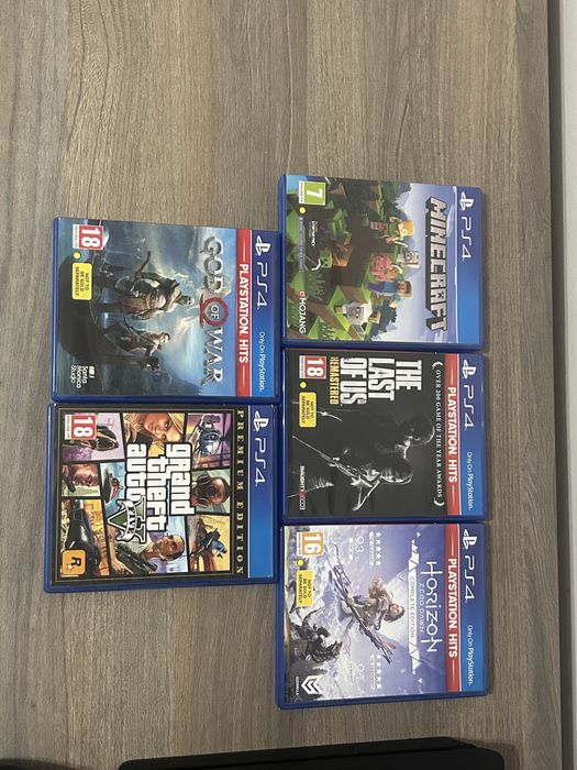 PS4 slim 1TB (5 jocuri)