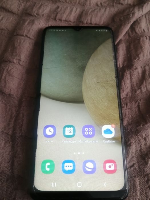 Продам телефон смартфон Samsung a12