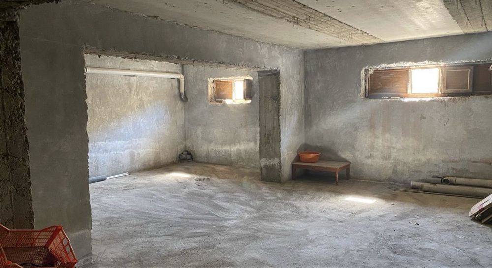 Arzon narxda polupodval! Zudlik bilan sotiladi!