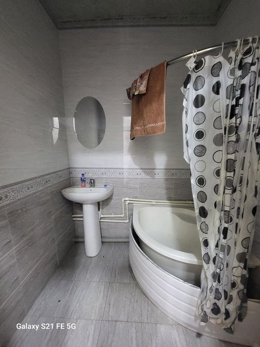 Кв Киз оламиз хазяйкали Уй 3 ёки 4 Киз олинади