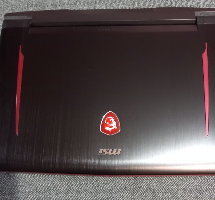 Laptop gaming  MSI  Titan pro