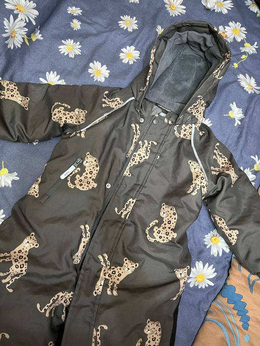 Продам детский комбинезон