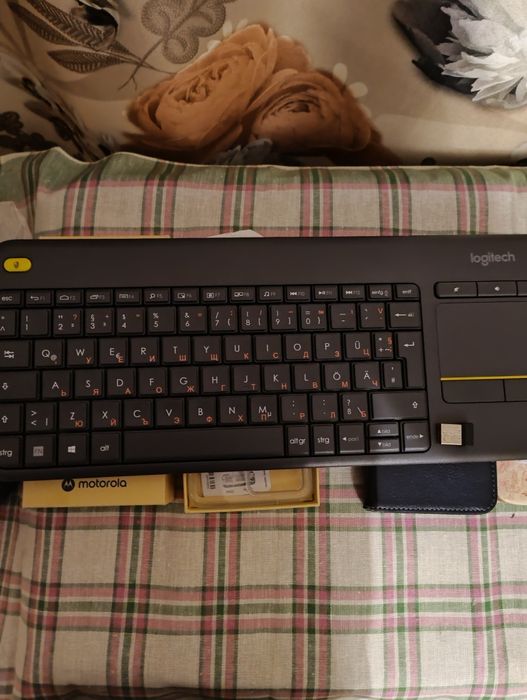 Клавиатура Logitech Media K400 Plus