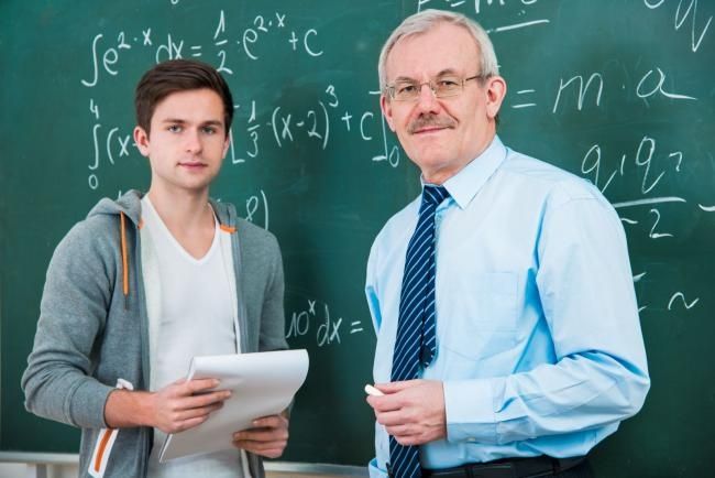 Преподаю уроки английского языка/ детям с 5,8 лет