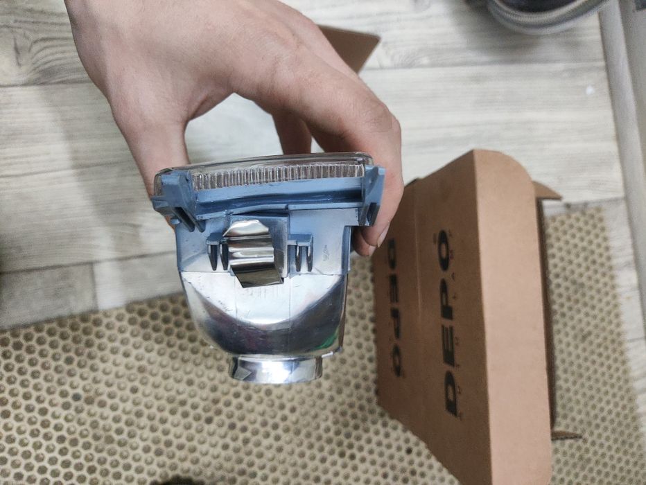 Продам фары на гольф 3