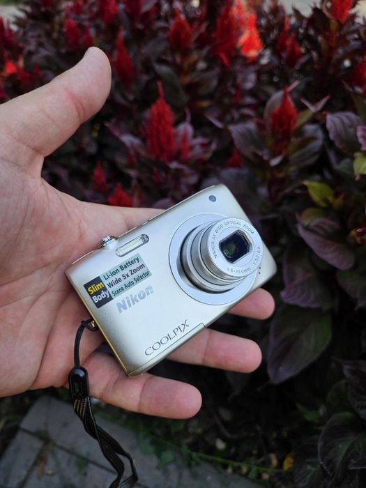 Nikon Coolpix цифровой фотоаппарат