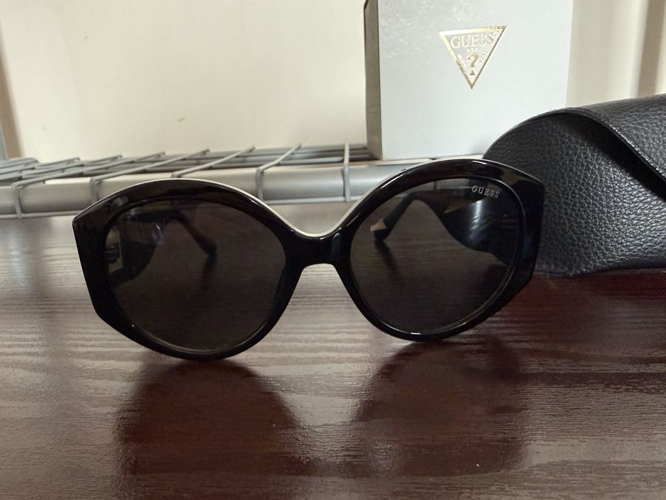 Слънчеви очила guess