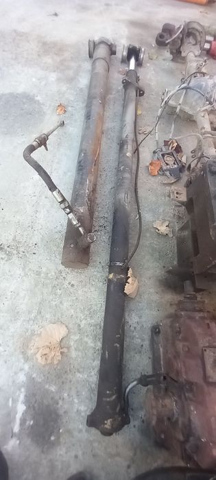 cilindru 190 cm de stivuitor dezmembrat cu tija fi 90 mm