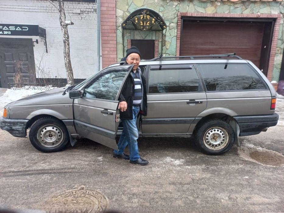 Продам Volkswagen универсал.