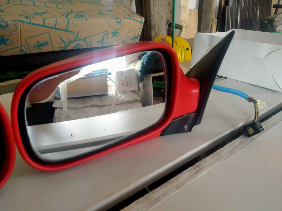 Зеркала Субару продам