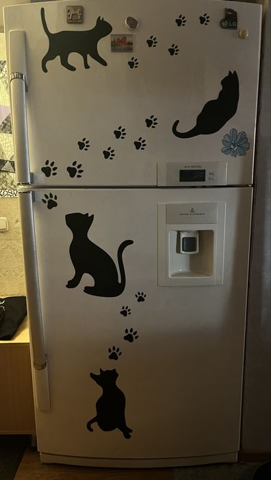 Продам холодильник