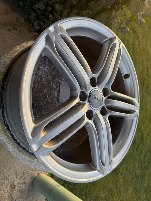 Джанти AUDI S 18 оригинални  с гуми мишелин пилот 5 дот 25