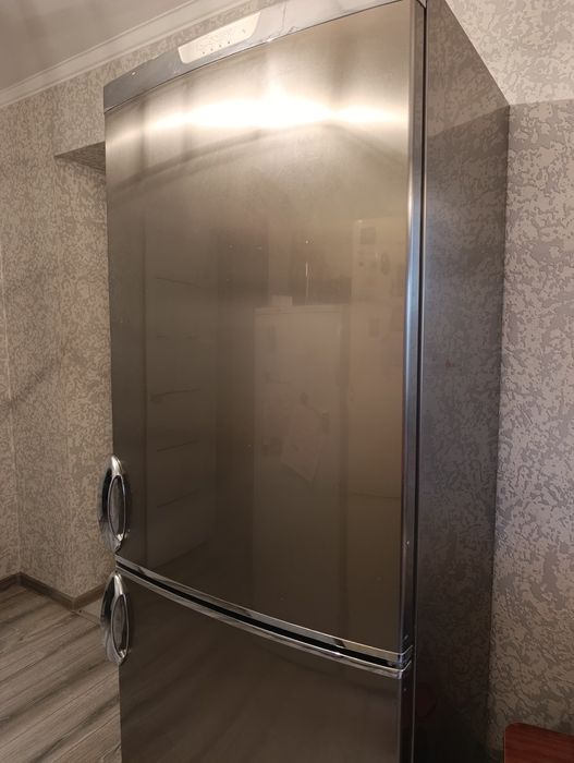 Холодильник марки Candy