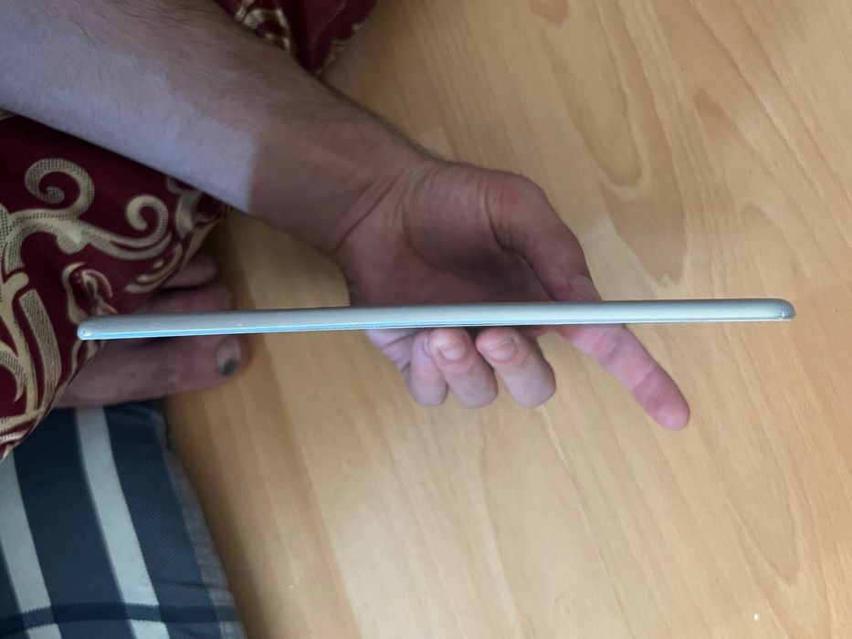 Ipad mini 5 sotiladi