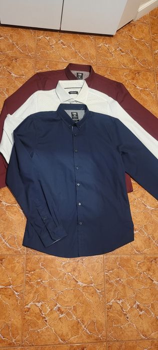 Cămăși barbati noi lichidare stoc