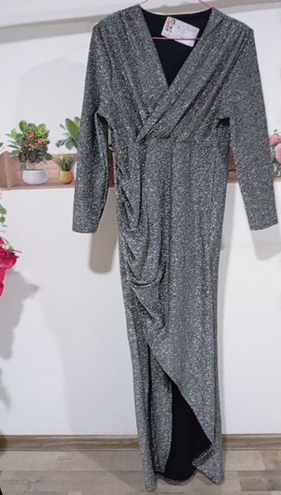 Rochie eleganta lunga