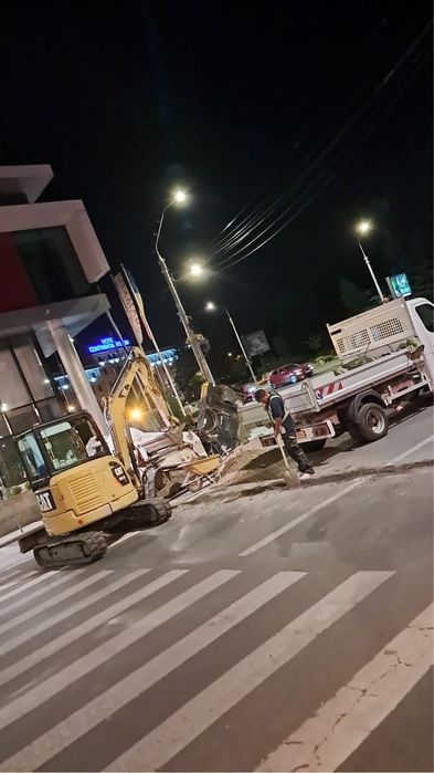 Inchiriere Buldoexcavatoare, Miniexcavatoare, Miniincarcatoare