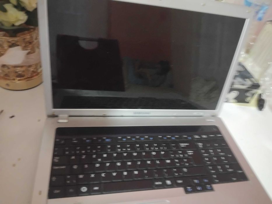 Лаптопи на части