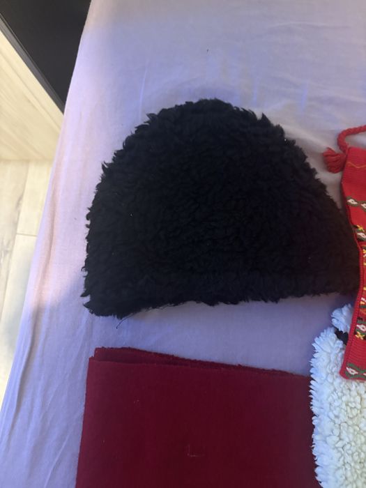 Автентична Носия за момче/може и под наем