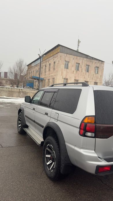 Продам Машину 2003год