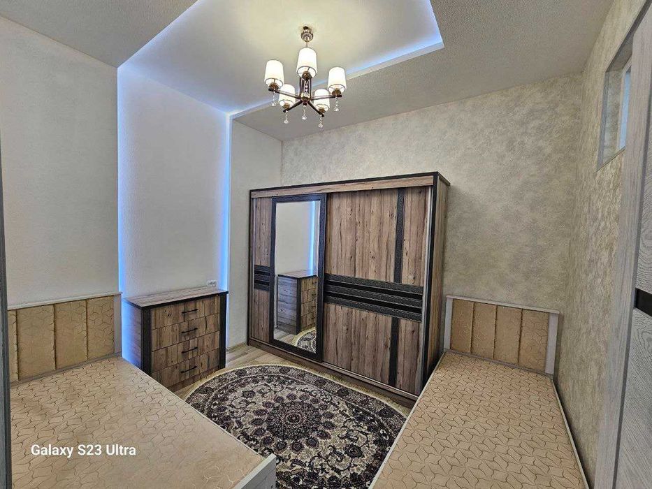 Vokzalda 3 xonali uy sotiladi 92м²