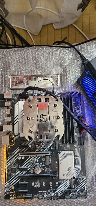 KIT Gaming i5 10600K+ Placa de baza ASUS PRIME Z490-P