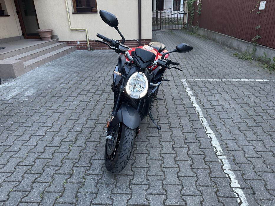 MV Agusta Brutale