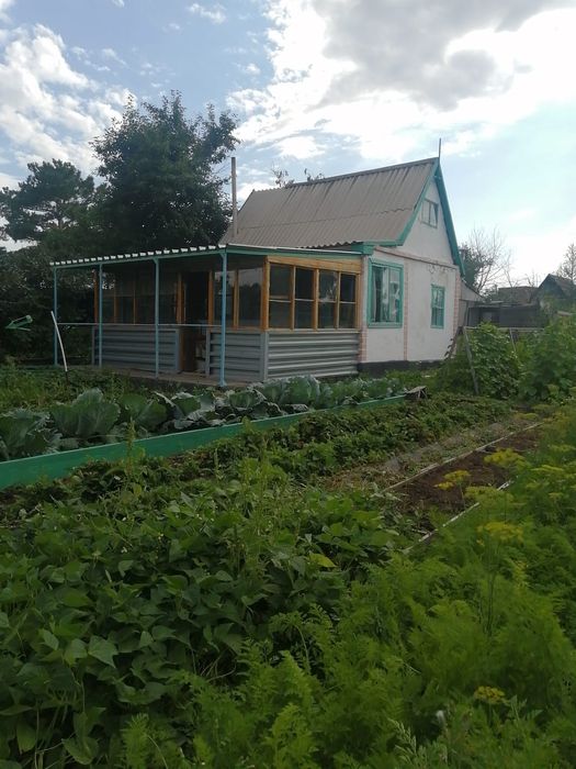 Продаю дачу на правом