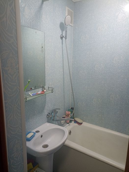 Срочно! Срочно! Продам 2х комн.квартиру!