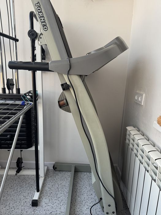 Продам беговую дорожку