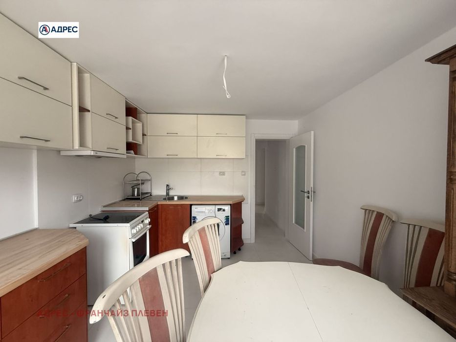 3-стаен в Плевен-Идеален център площ 87 цена 177000