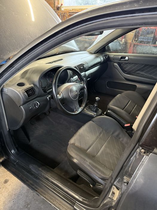 Vand sau schimb audi a3 8l 1.9tdi