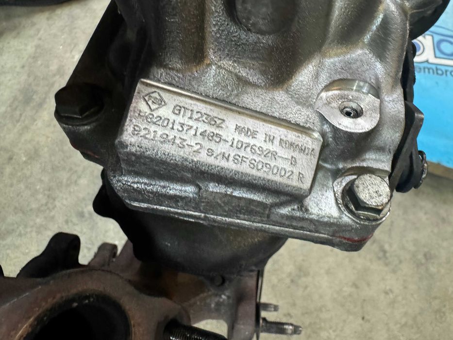 Turbina Renault Espace 2018 h8201371485