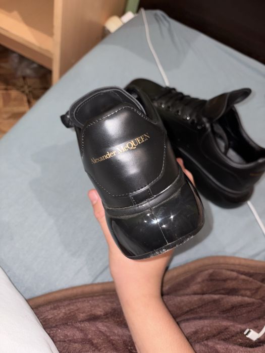 Alexander McQueen full black Sneakers