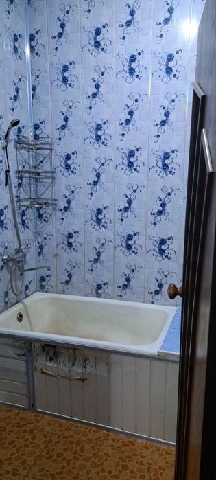 ЧИЛАНЗАР 11 кв 1 ХОНА 2 Хона Килинган 1 етажда Уртача Ремонт Срочноо