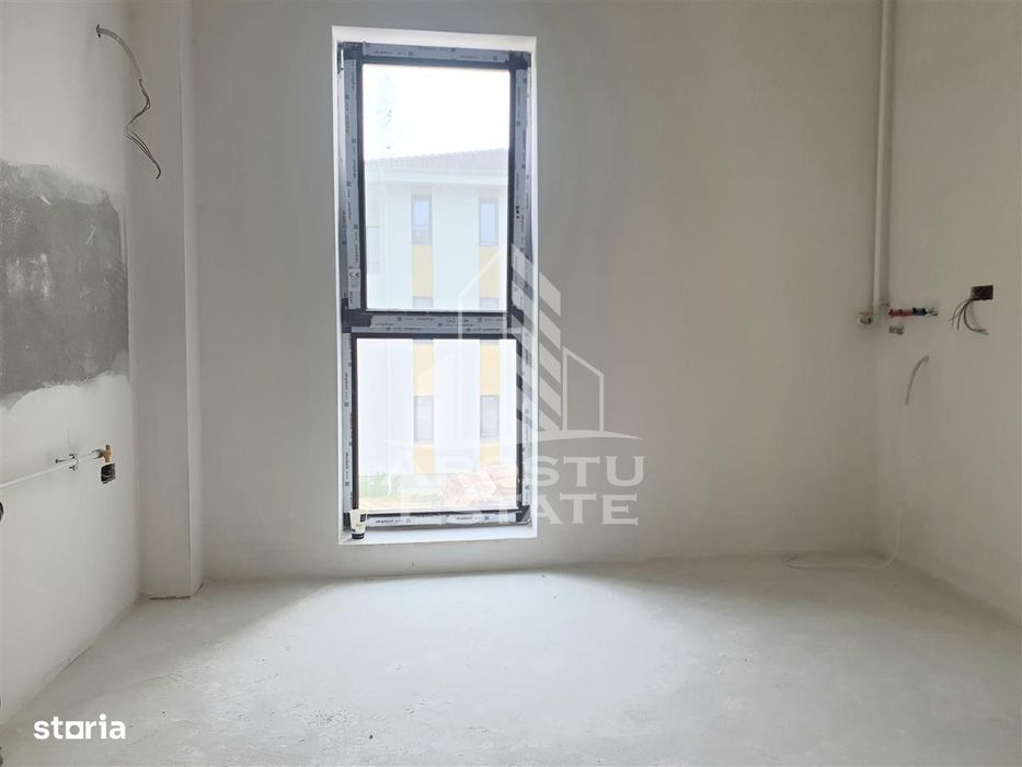 Apartament cu 2 camere etaj intermediar zona Unitatii Militare
