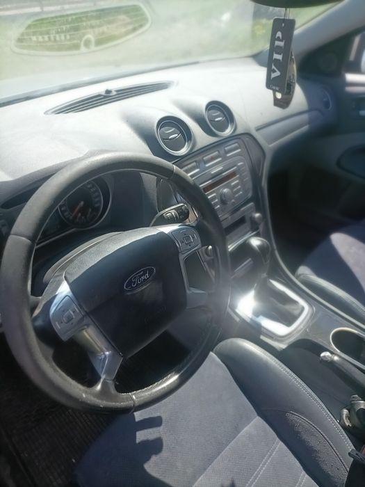 Vând ford  Mondeo