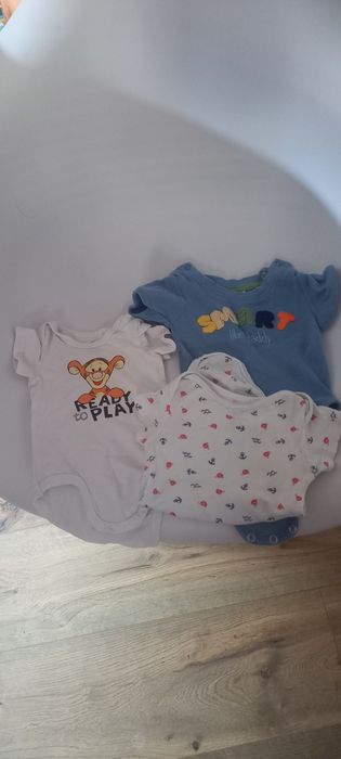 Бебешки дрехи 50-56 см момче/момиче  0-3месеца