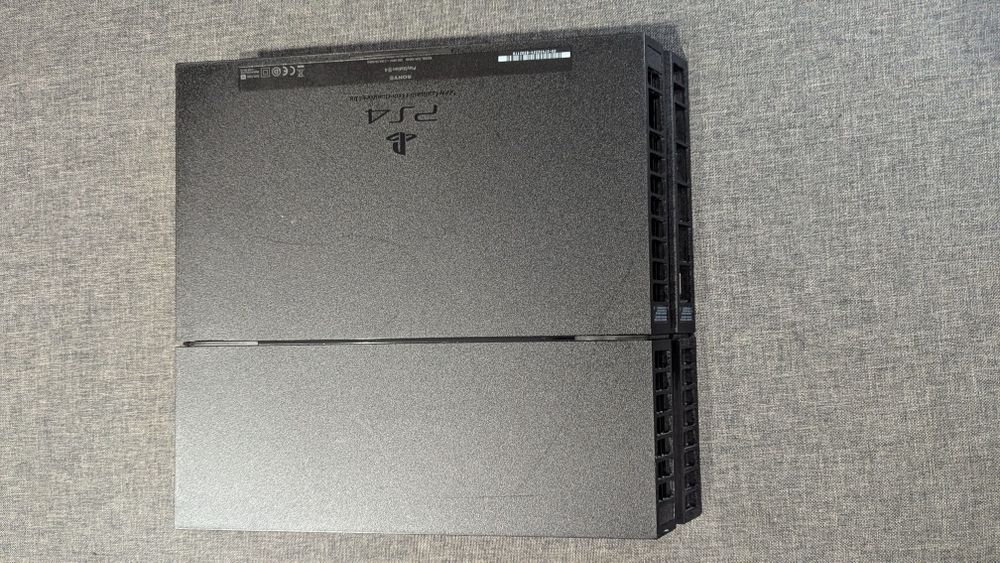 PlayStation PS4 500GB, 10.1