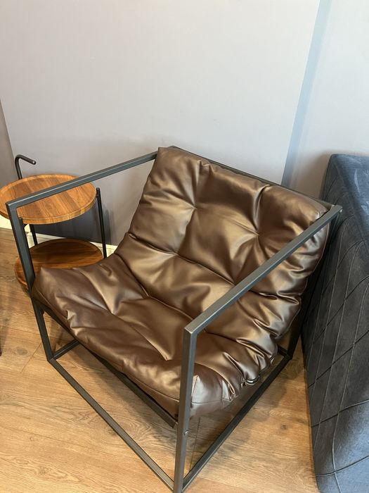 Стильные кресла 2 шт