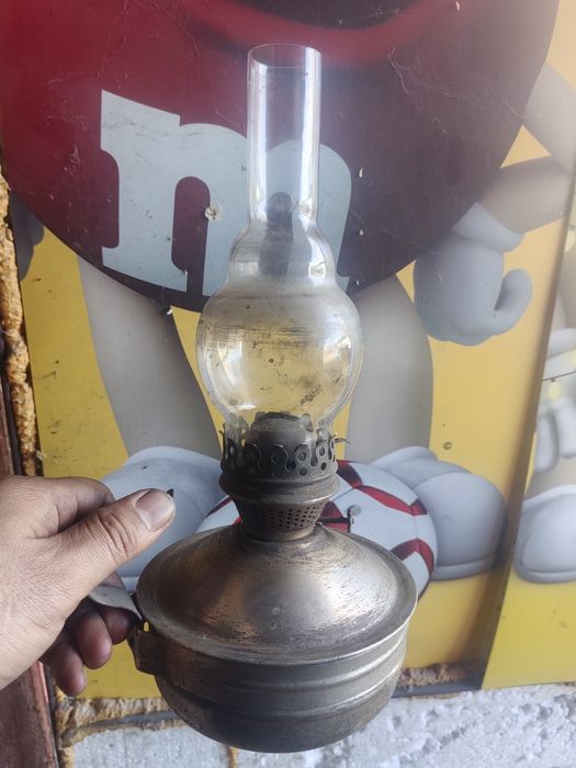 Лампа керосиновая