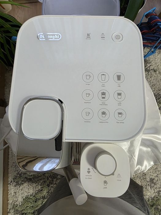 Espressor cafea   Nespresso   DeLonghi Gran Lattissima, 19 Bari