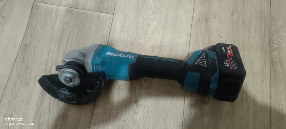 Продам электроиструмент