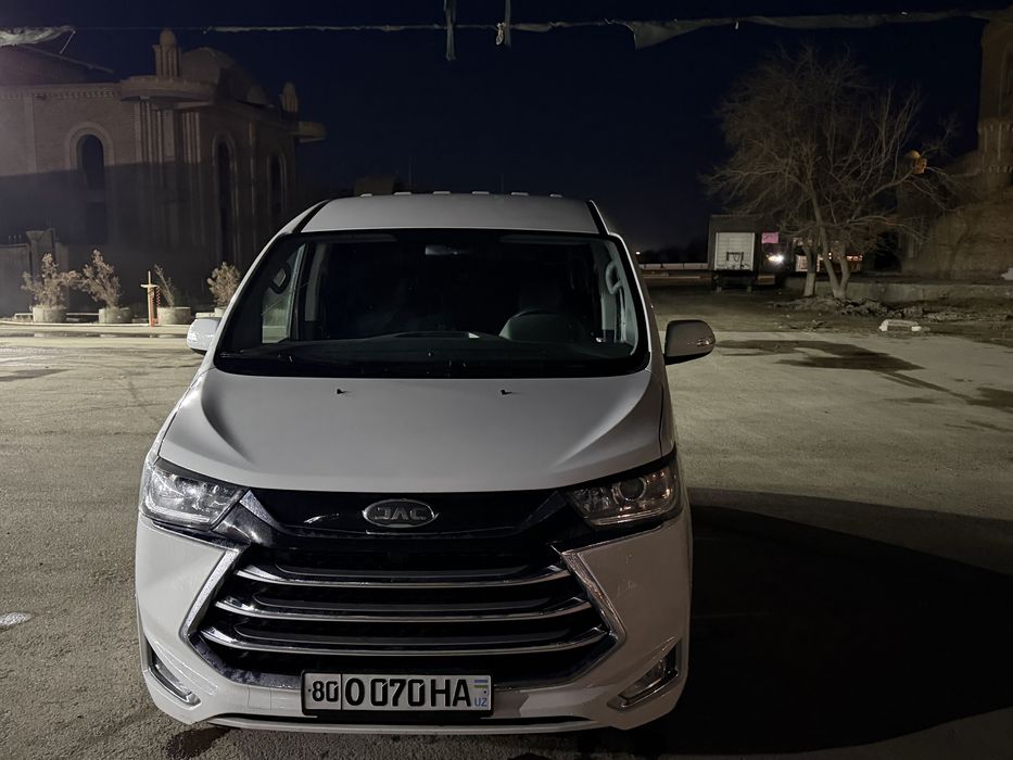 Jac M4 aftamat karobka