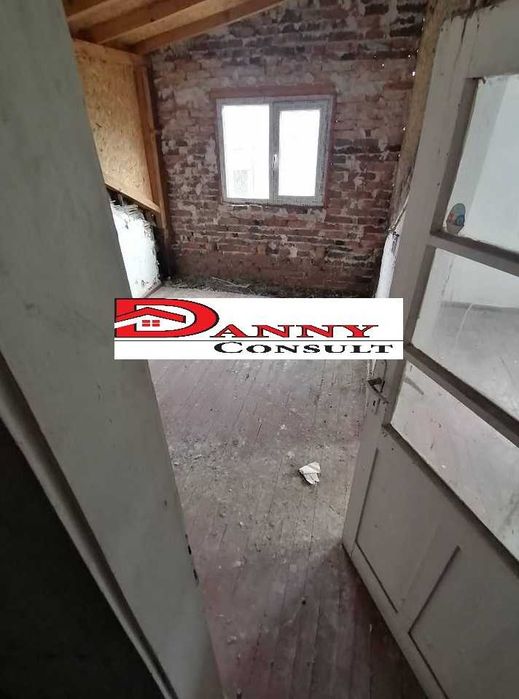 Етаж от къща в центъра на гр. Велико Търново