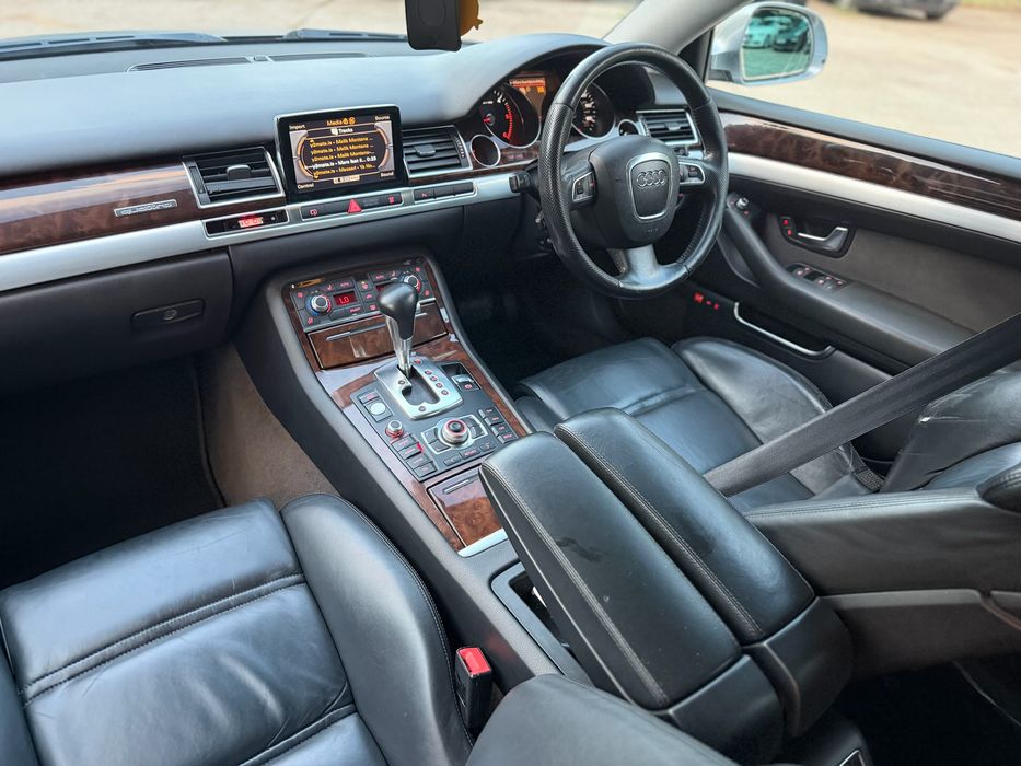 AUDI A8 - FaceLift - 2009 - 3.0 TDI - Quattro - V6 - 4x4 - Automat - Xenon - Led - 4 Zone de clima - Acte valabile - Carte Intreaga - ETC ETC ETC
